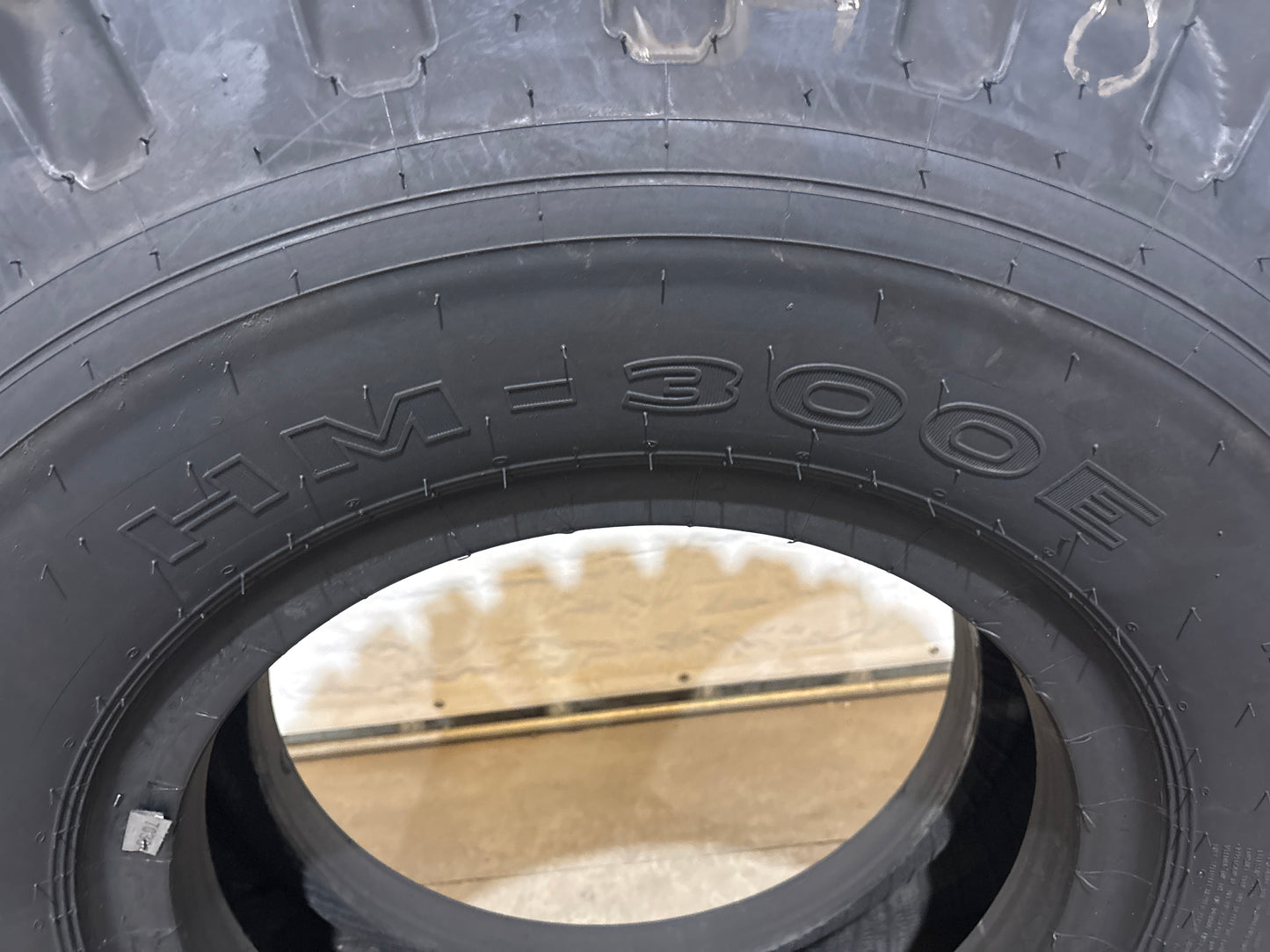 14.00-24 GALAXY HM-300E 28 PLY #7030