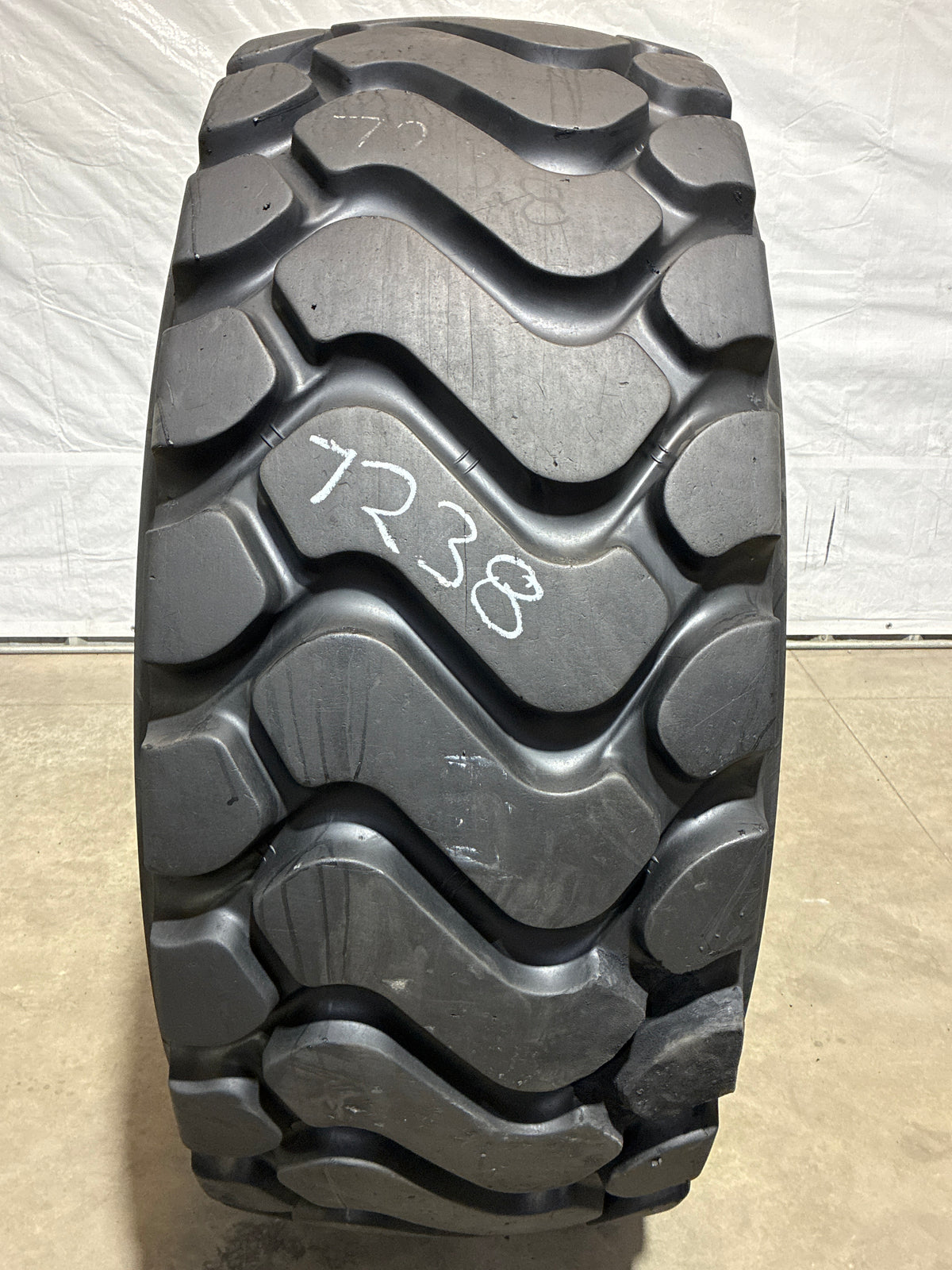 26.5R25 MICHELIN XHA2 #7238