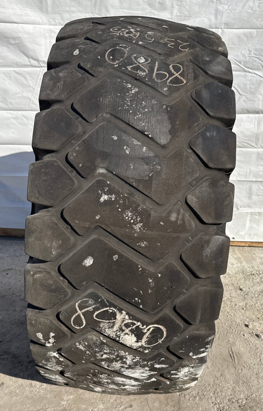 23.5R25 TRIANGLE TB516 #8980