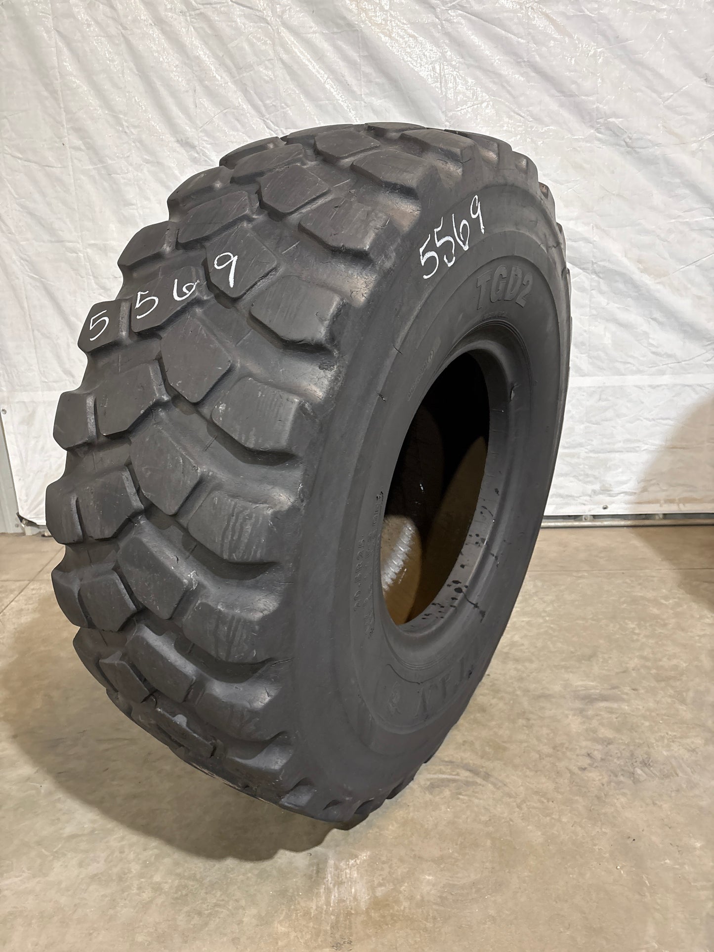 20.5R25 TITAN TGD2 #5569