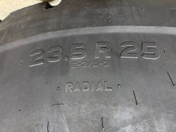 23.5R25 TITAN MXL #5762