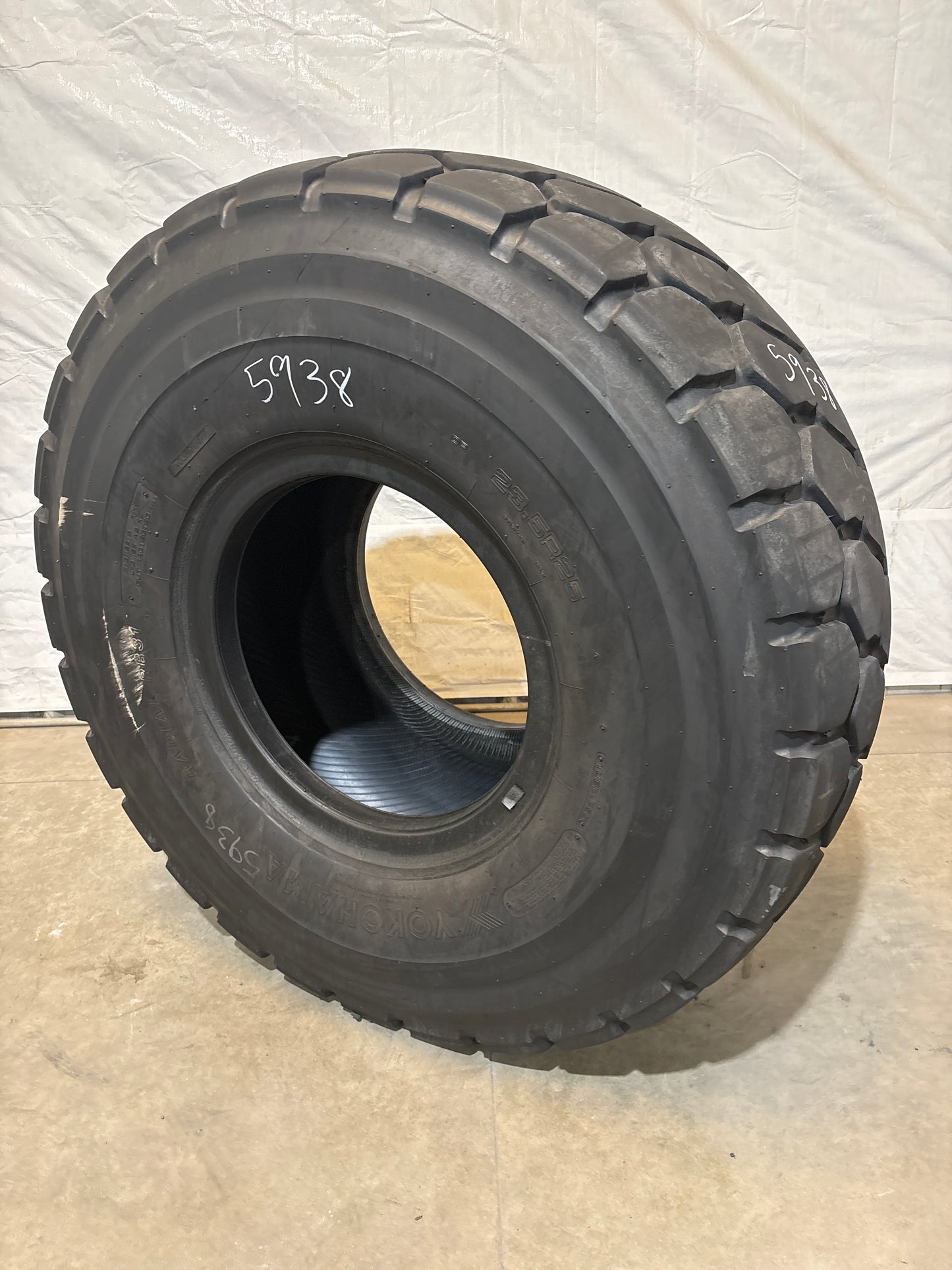 23.5R25 YOKOHAMA RADIAL RB31 TL #5938