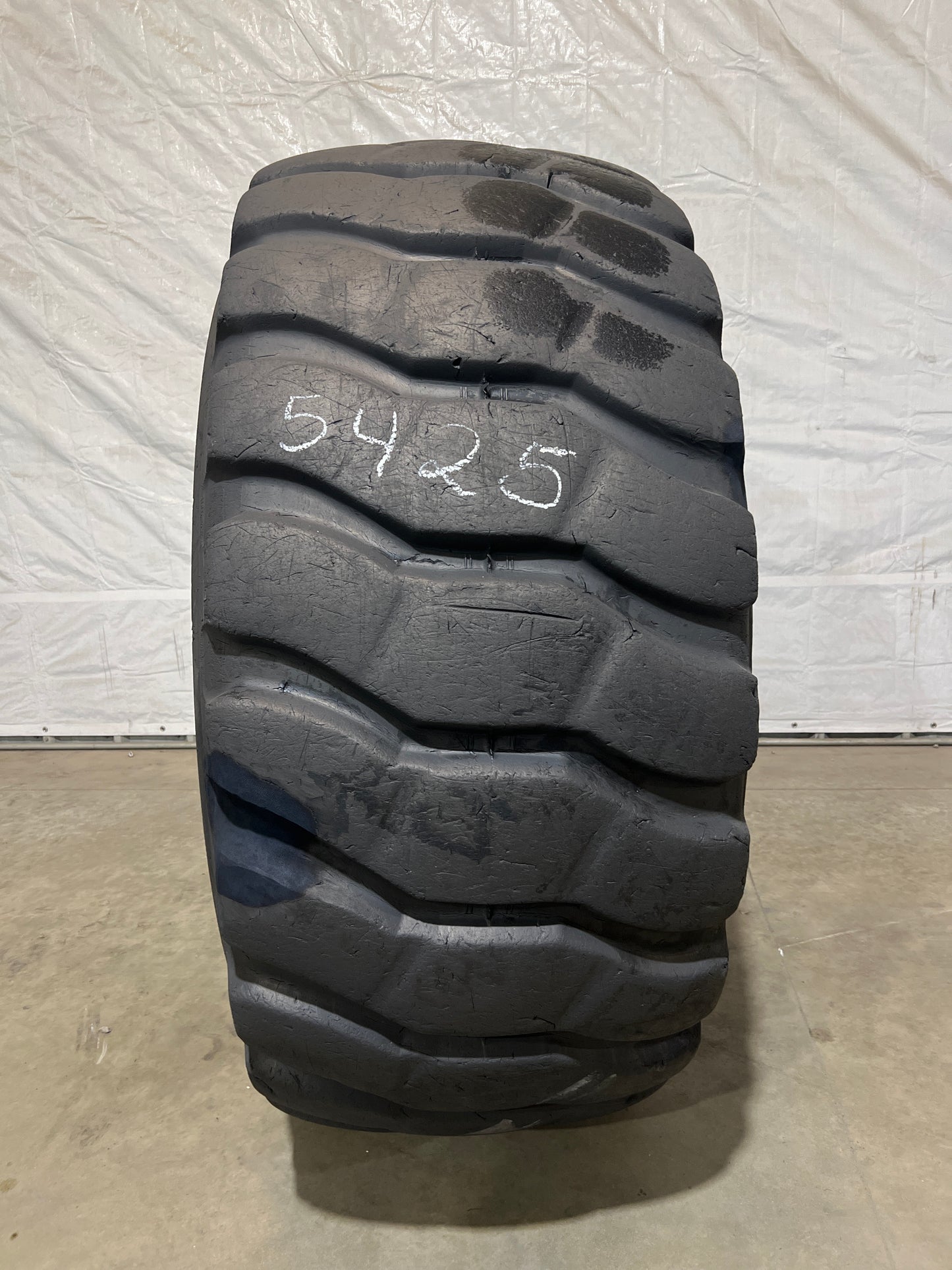 29.5R25 BRIDGESTONE V-STEEL L TRACTION #5425