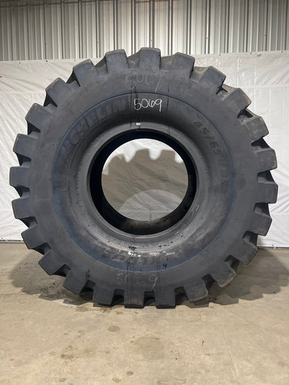 45/65R45 MICHELIN XLD D2