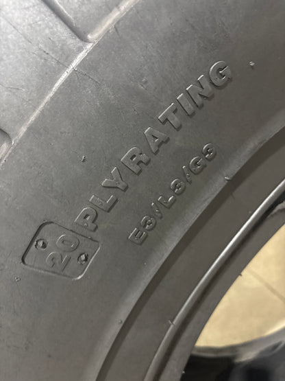20.5-25 CAMSO LOAD MASTER #7035