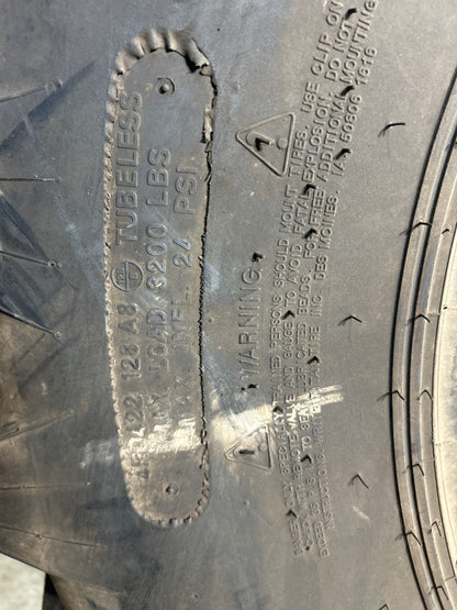 340/85R24 (13.6R24) TITAN HI TRACTION LUG