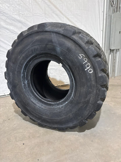 750/65R25 (30/65R25) MICHELIN XAD 65-1 #5990