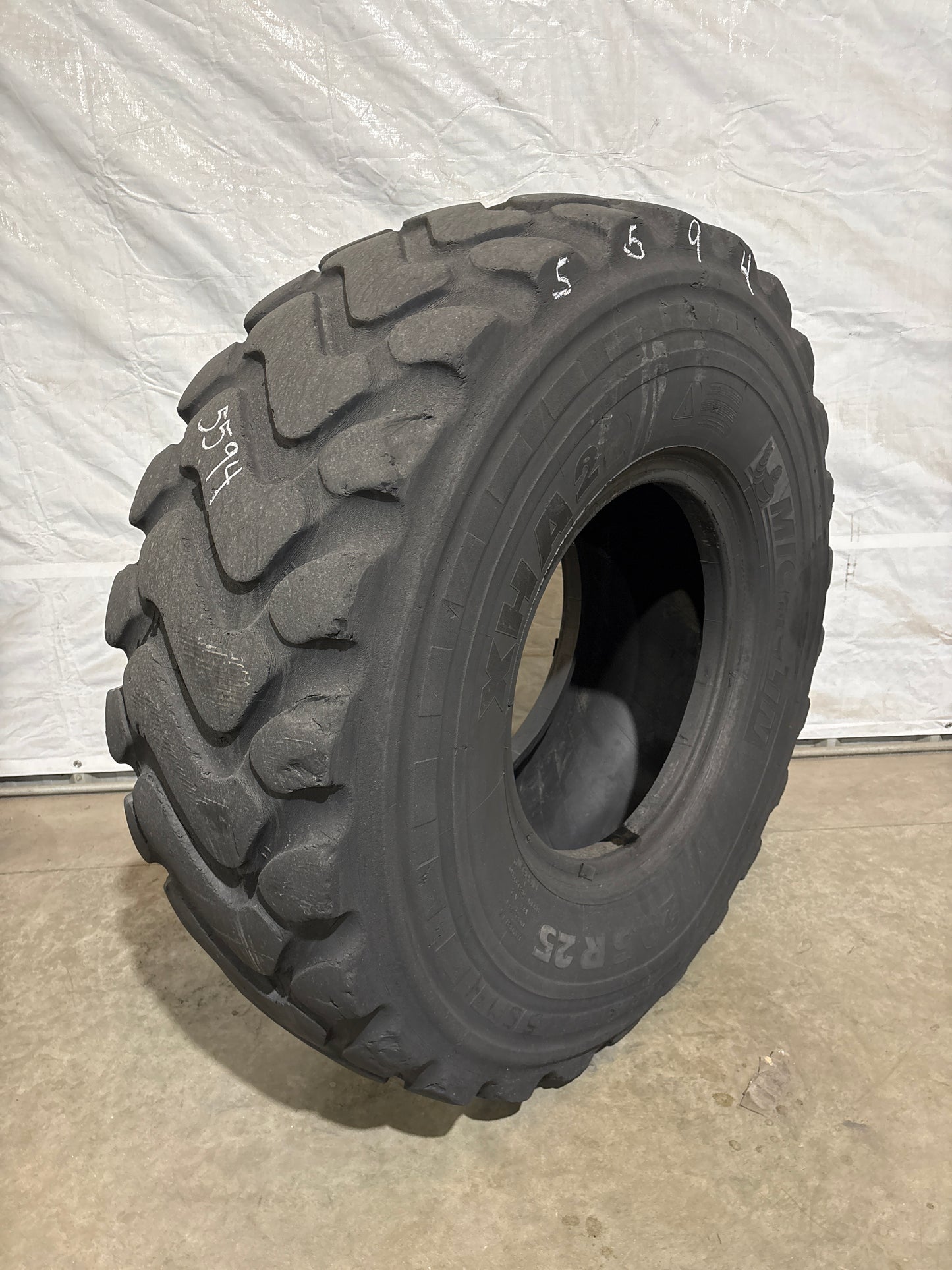 20.5R25 Michelin XHA2 #5594