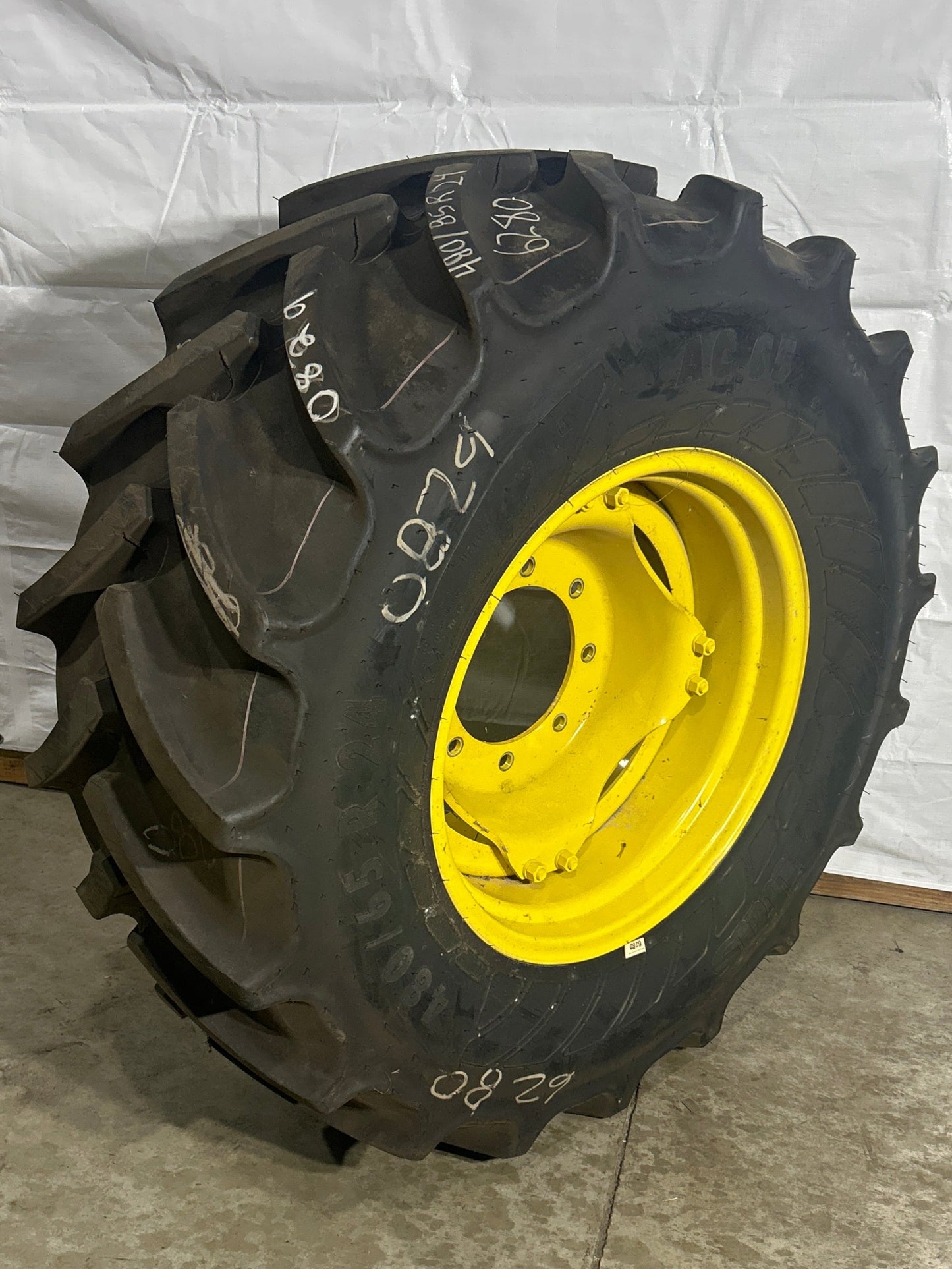 480/65R24 Mitas AC 65