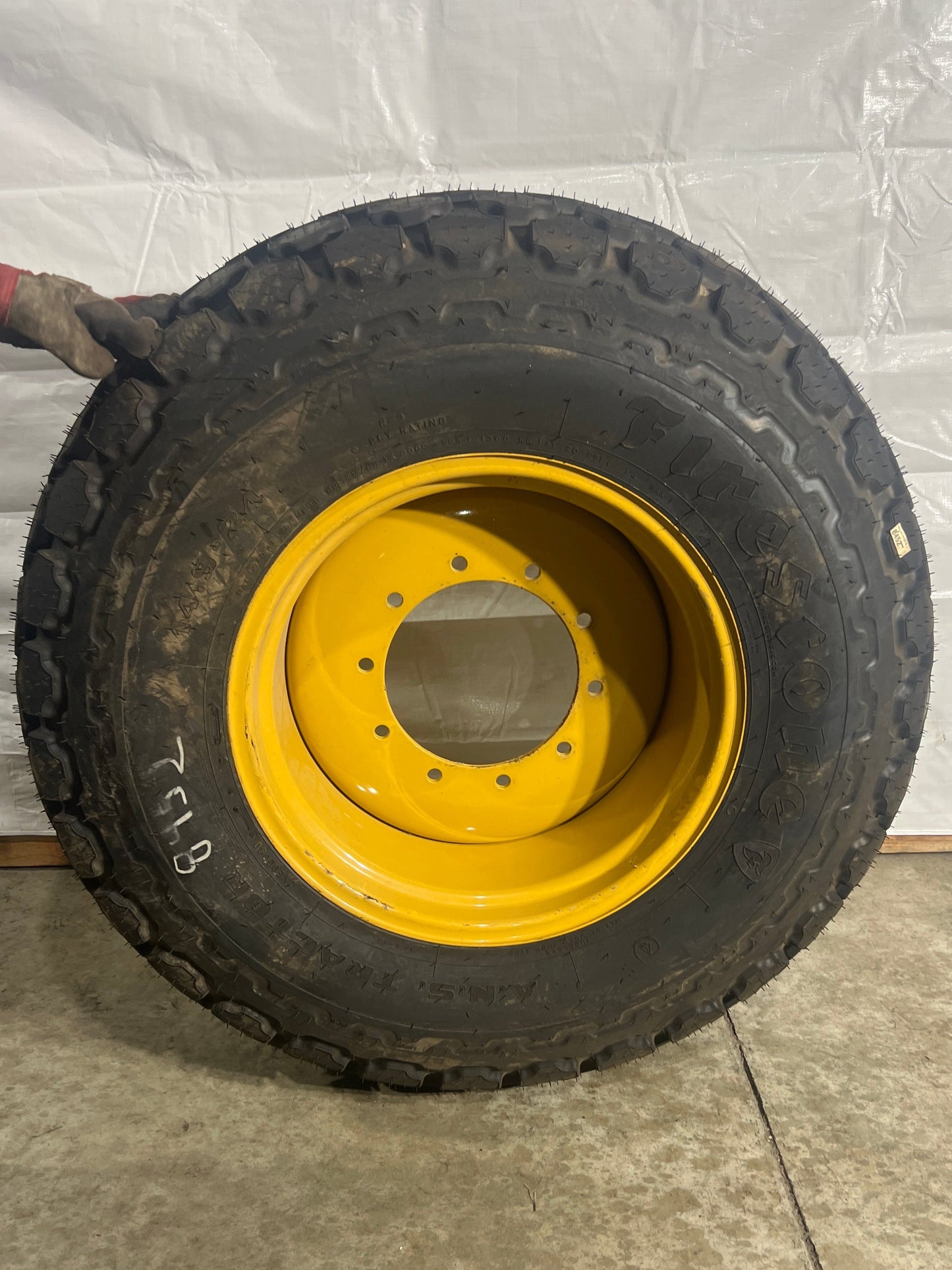 14.9-24 FIRESTONE ANS TRACTOR