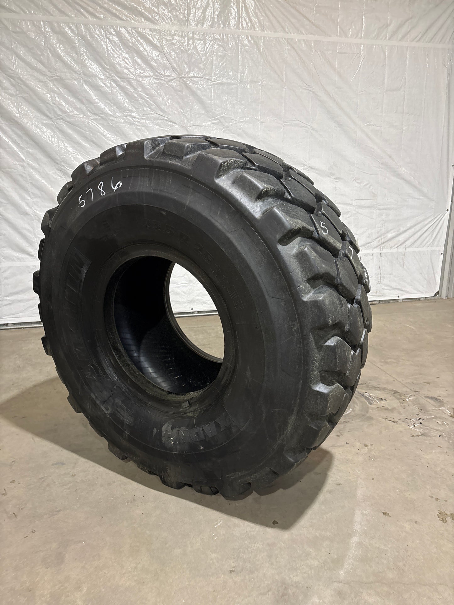 23.5R25 MICHELIN XADN+ #5786