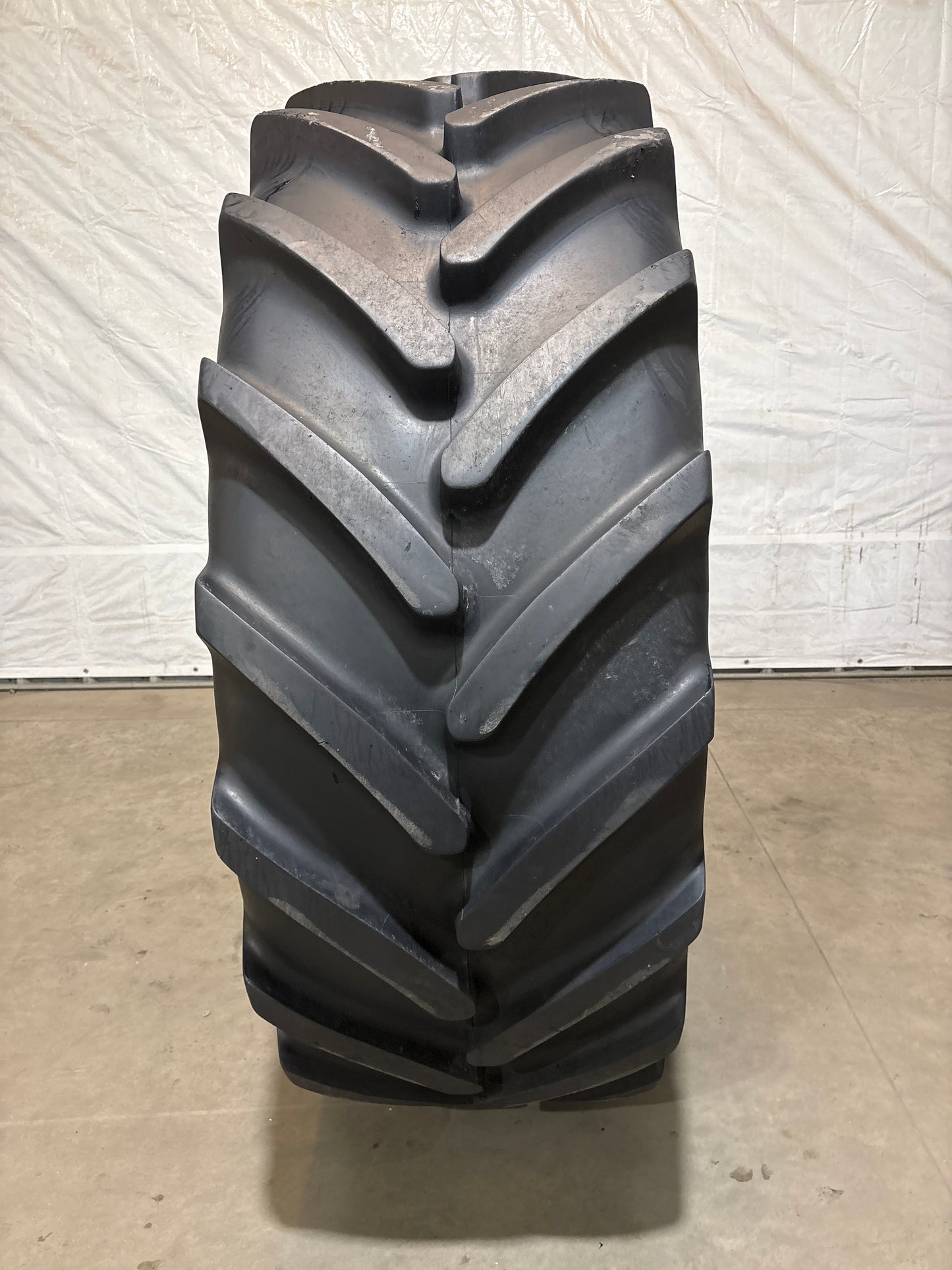 650/65R42 MICHELIN MULTI BIB #5621