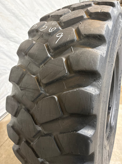 20.5R25 TITAN TGD2 #5569