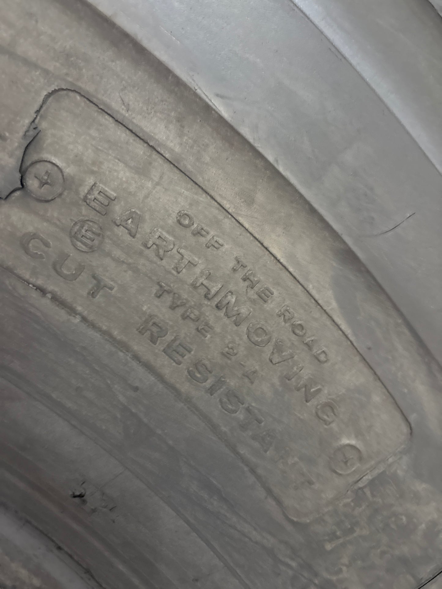 24.00R35 BRIDGESTONE V-STEEL ROCK QUARRY PREMIUM #5599