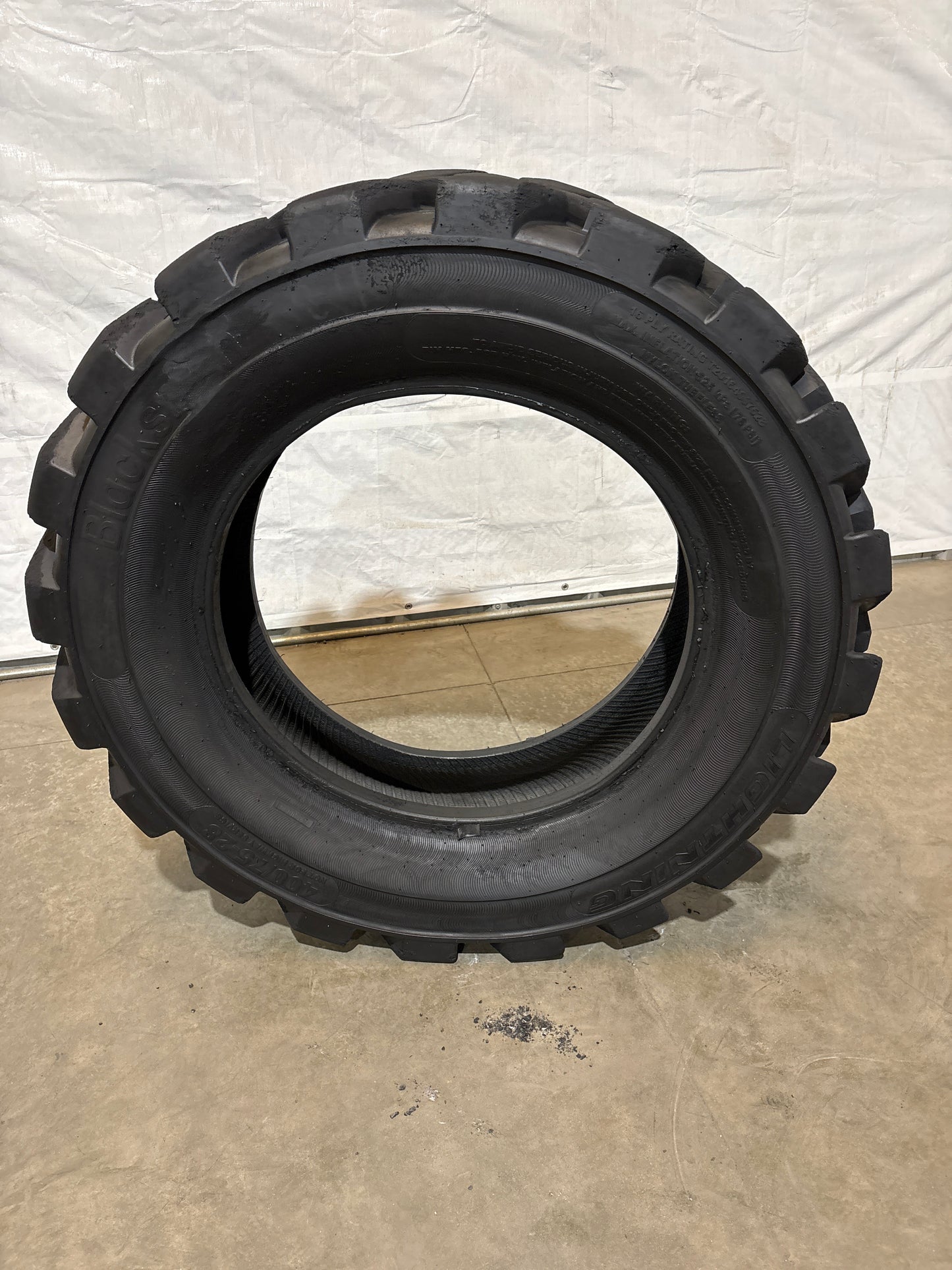 400/75-28 BLACKSMITH LIGHTNING BIAS TELEHANLER TIRE #5811