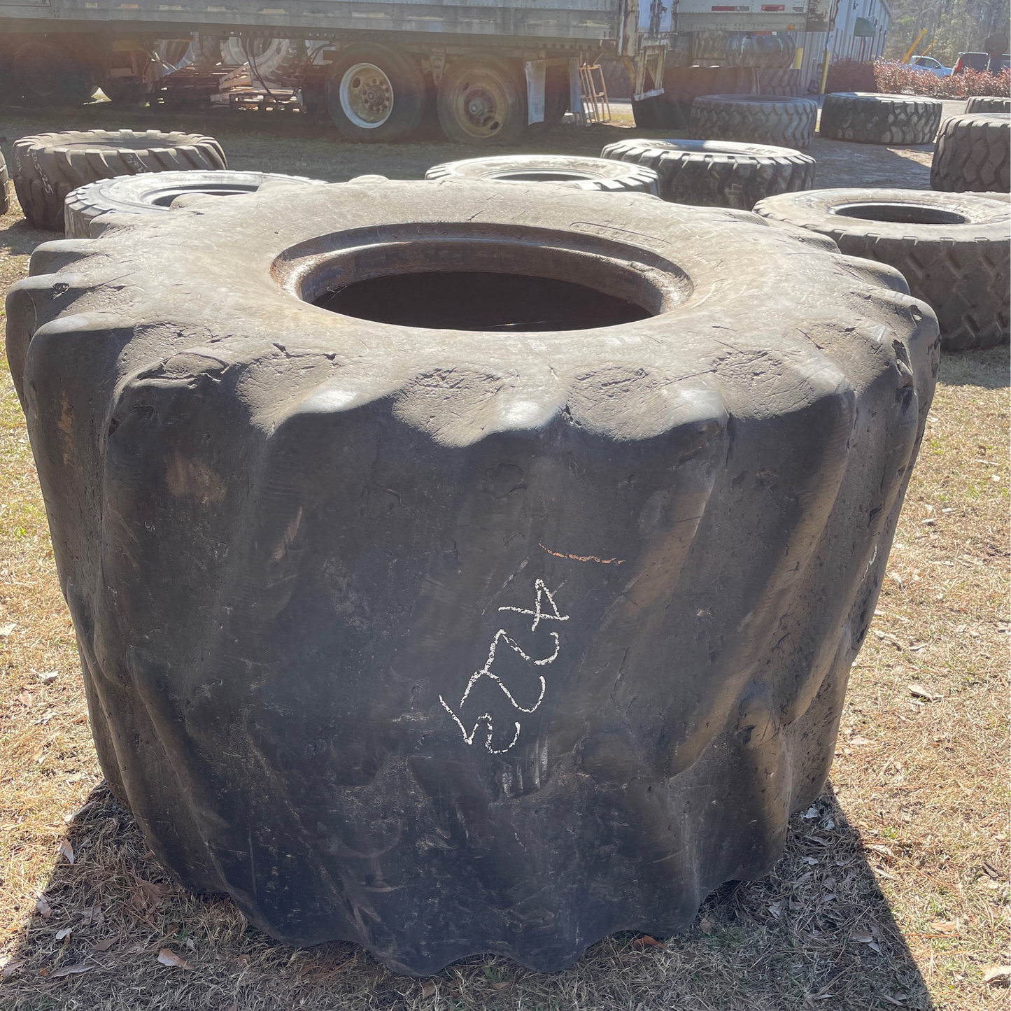 66x43.00-25 FIRESTONE FLOTATION 23° EXTRA DEEP TREAD LOGGER