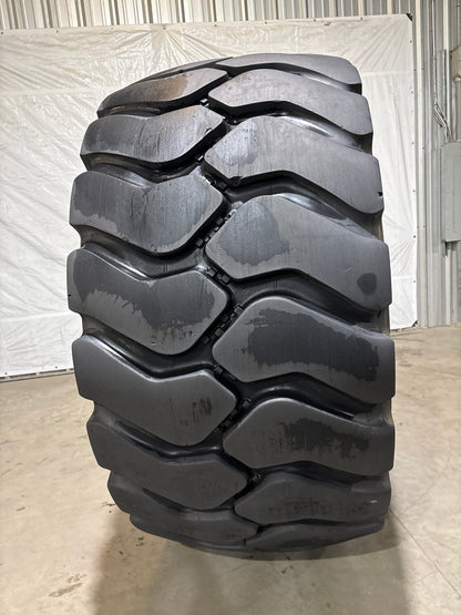 35/65R33 BRIDGESTONE V-STEEL N TRACTION #5645