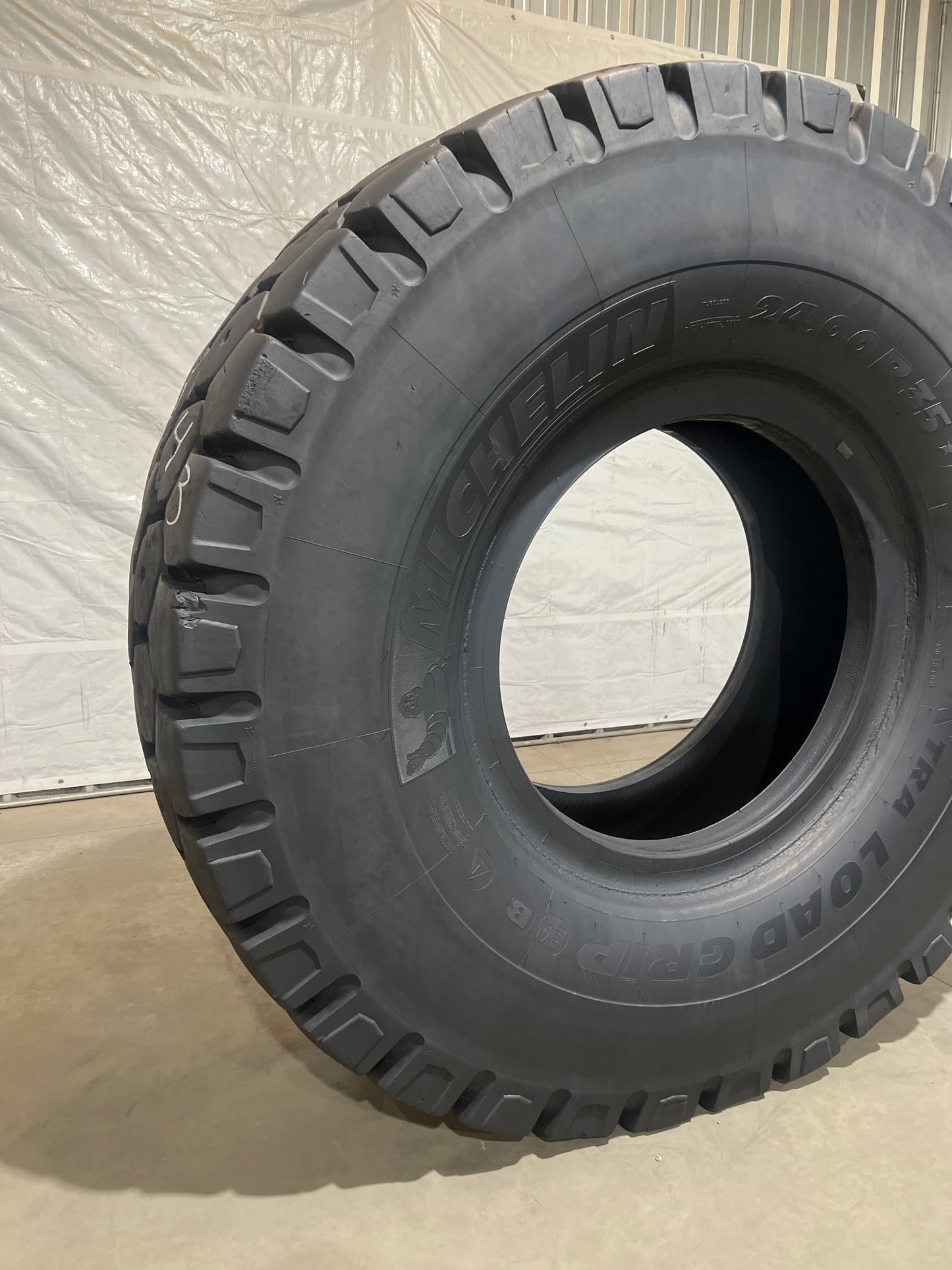 24.00R35 MICHELIN XTRA LOAD GRIP #5543