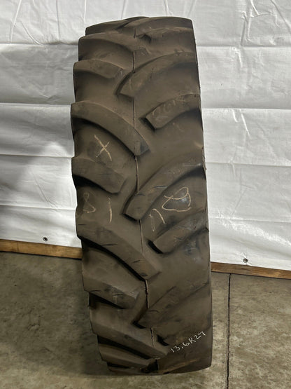 340/85R24 (13.6R24) TITAN HI TRACTION LUG