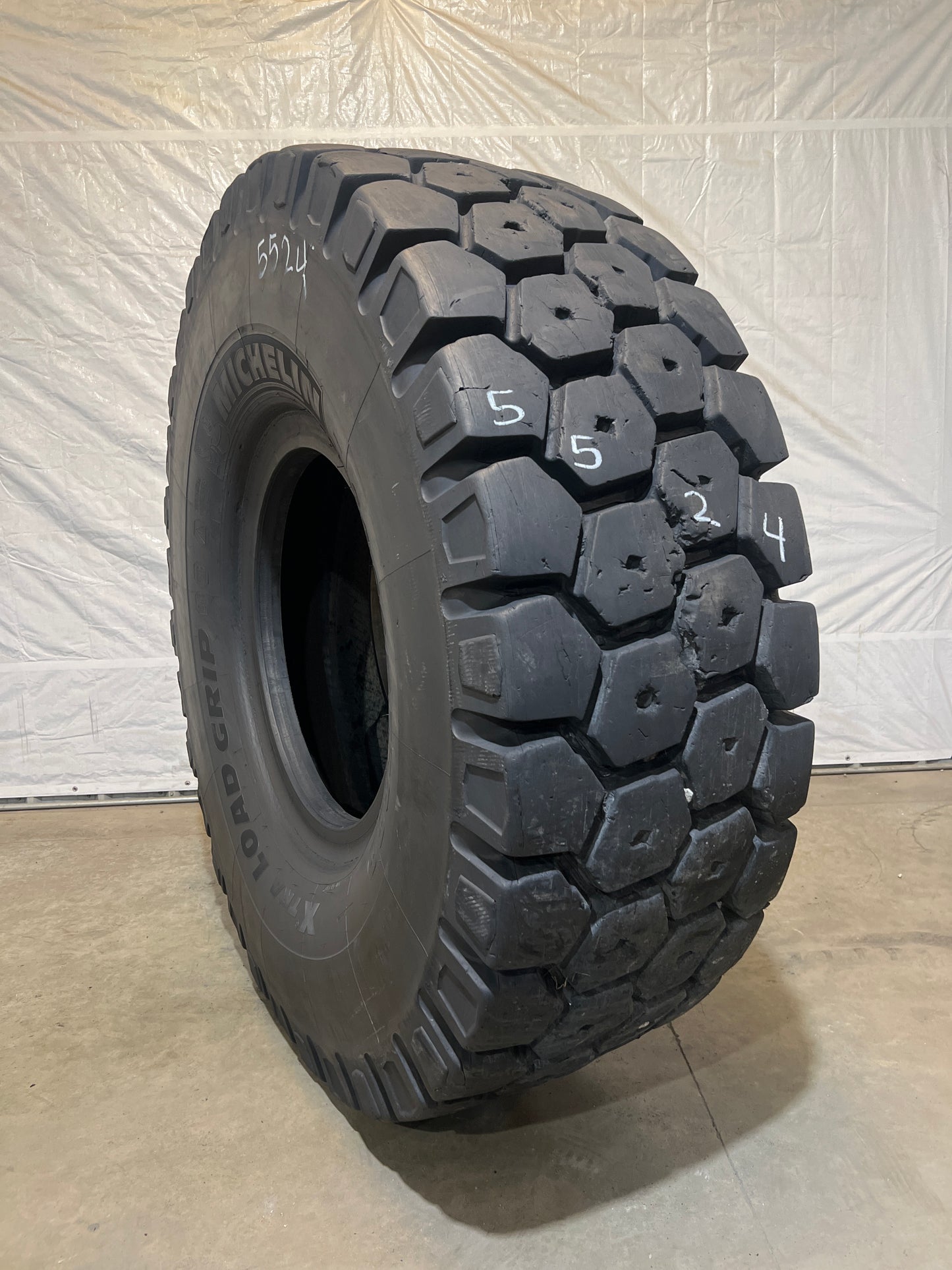 24.00R35 MICHELIN XTRA LOAD GRIP #5524-A