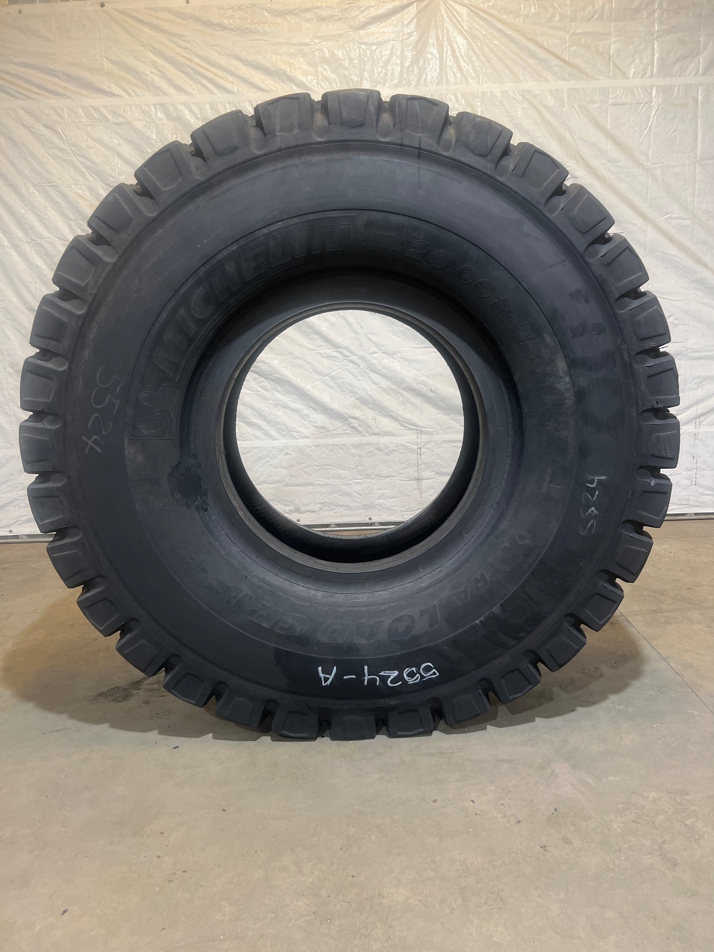 24.00R35 MICHELIN XTRA LOAD GRIP #5524-A