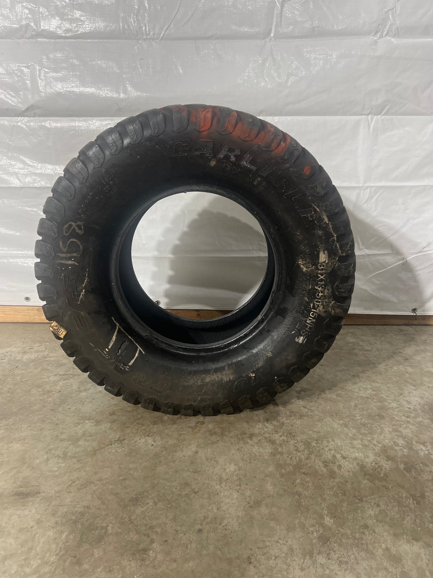 31x13.50-15 CARLISLE MULTI TRAC C/S