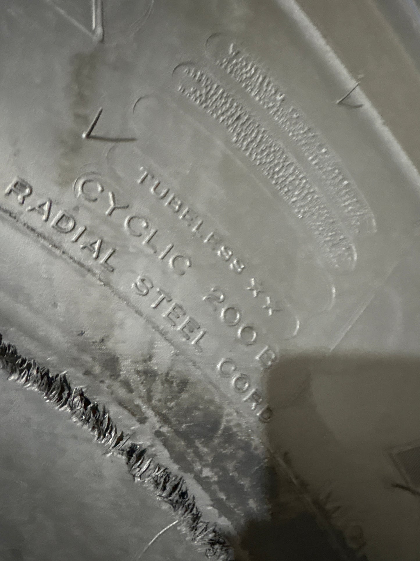 29.5R25 MICHELIN X-SUPER TERRAIN ARTICULATED DUMP TRUCK TIRE #5712