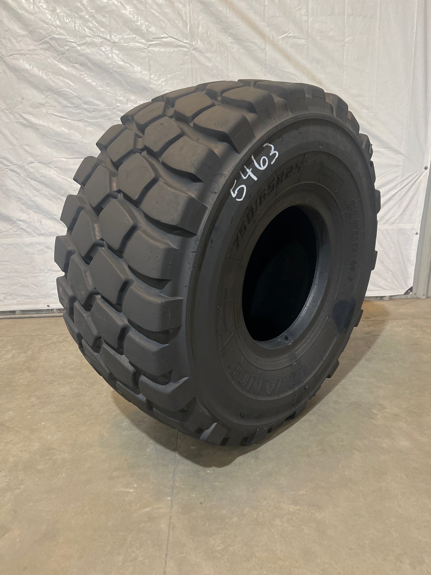 750/65R25 ADVANCE GLR06-M3 #5463