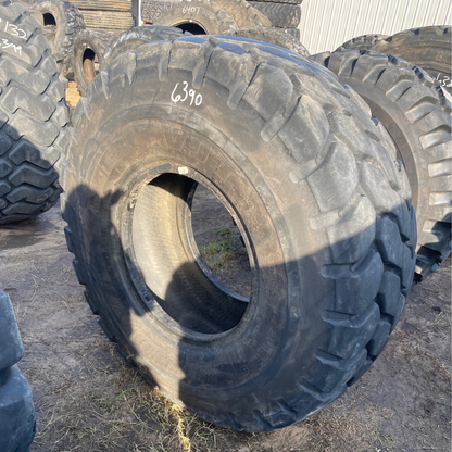 20.5R25 BRIDGESTONE V-STEEL J-TRACTION (VJT)