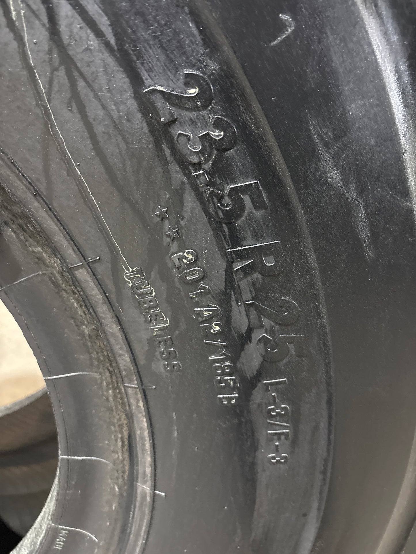 23.5R25 GALAXY LDSR 300 #5810