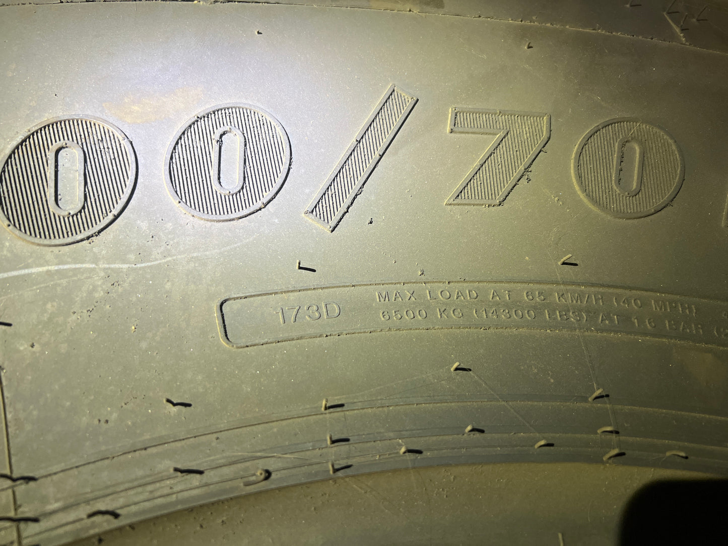 800/70R38 GOODYEAR OPTI TRAC