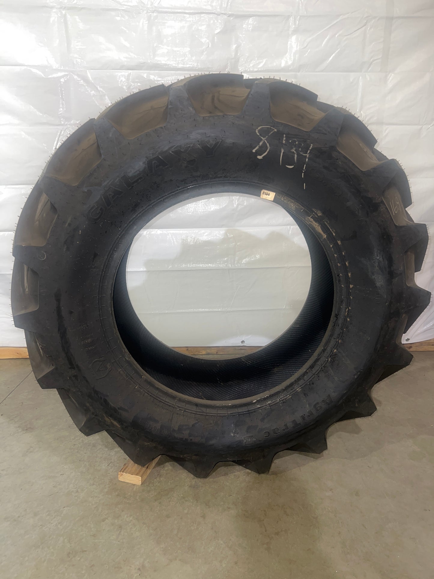 16.9-28 GALAXY AGRI TRAC II 6 PLY (16.9R28, 420/85R28)