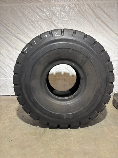 20.5R25 BRIDGESTONE V-STEEL M-TRACTION #7192