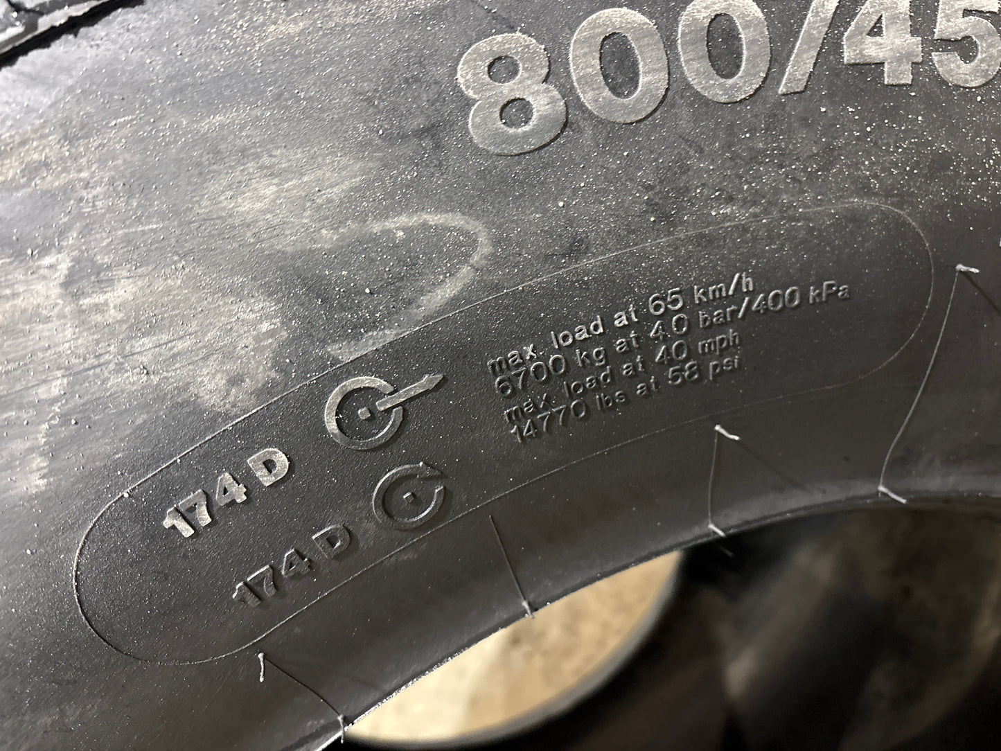 800/45R26.5 VREDESTEIN FLOTATION PRO IMPLEMENT TIRE #5705
