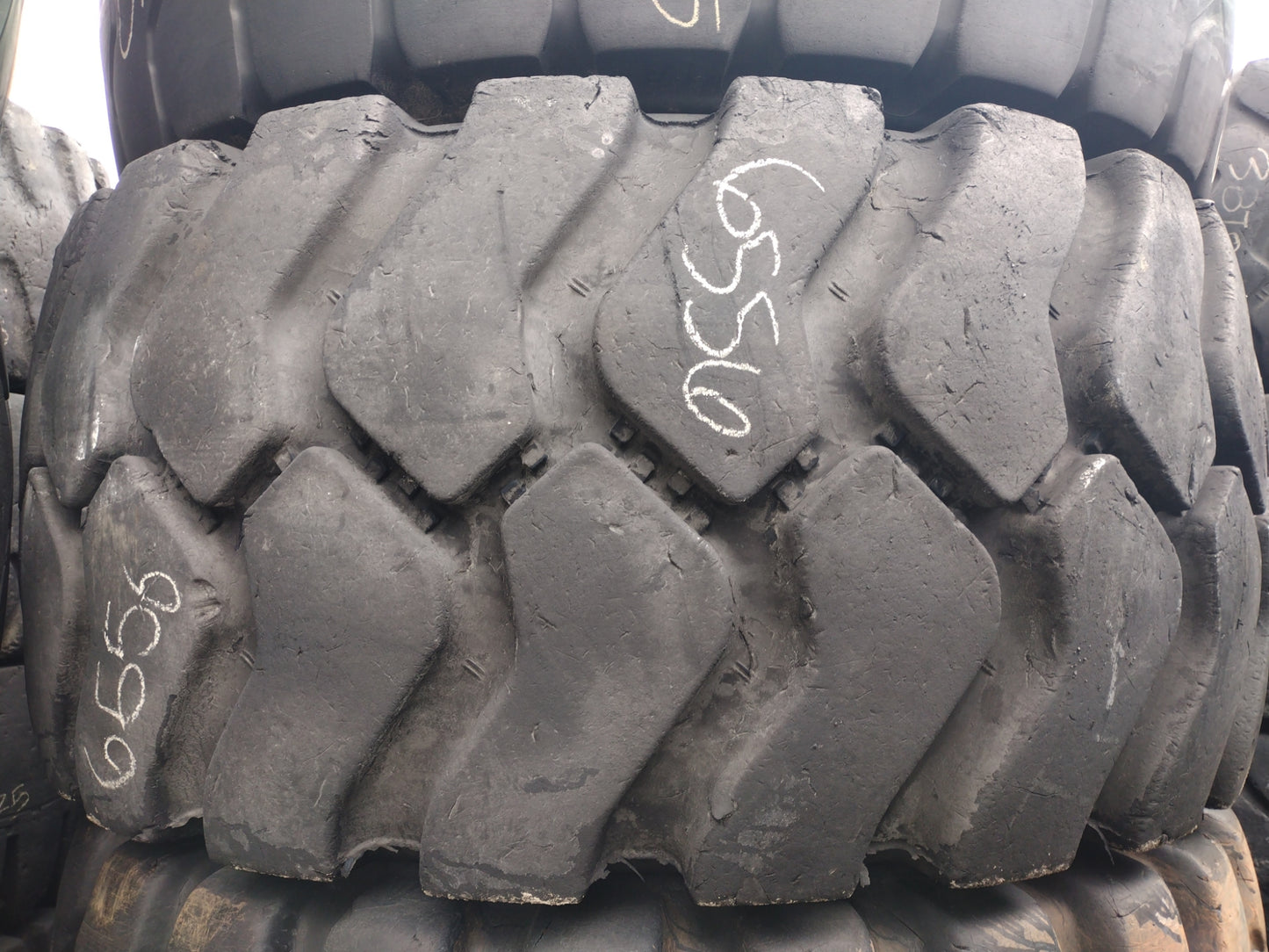 29.5R25 BRIDGESTONE V-STEEL