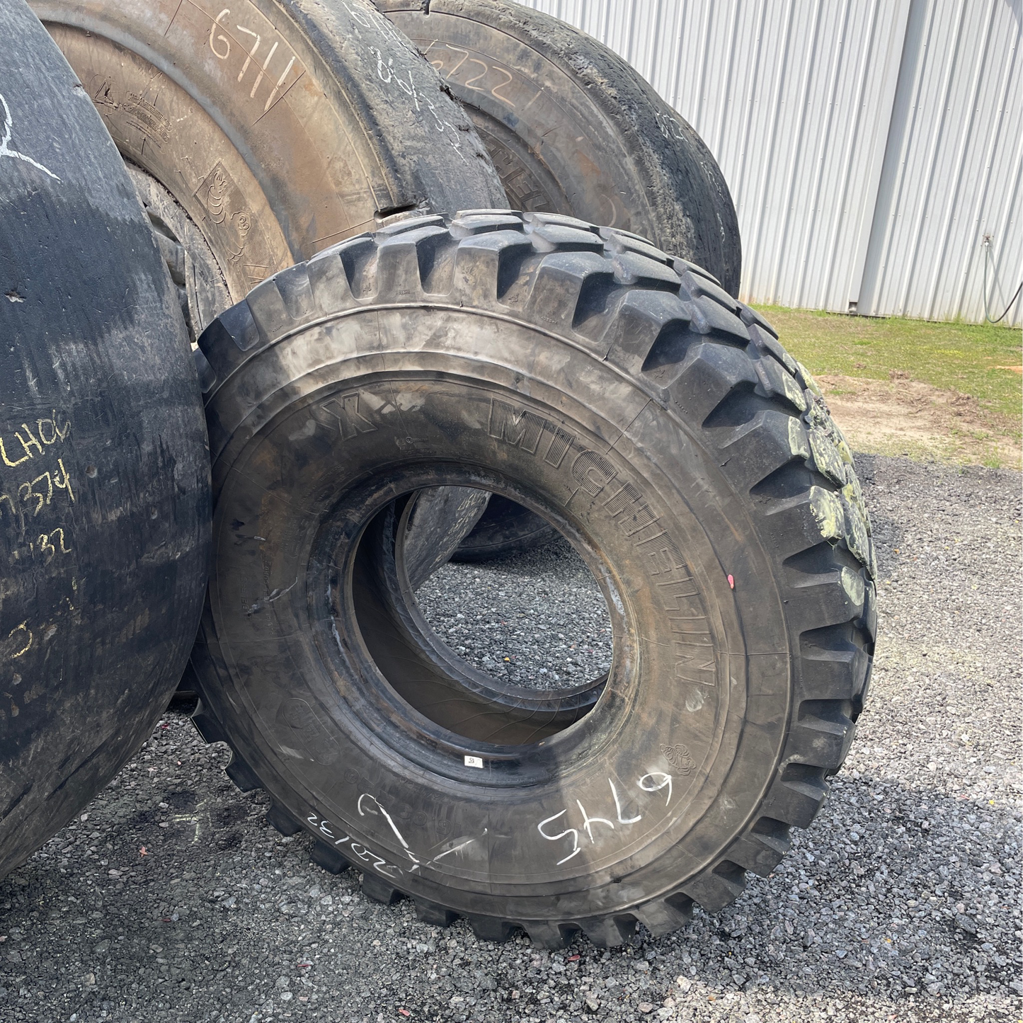 16.00R20 MICHELIN XZL