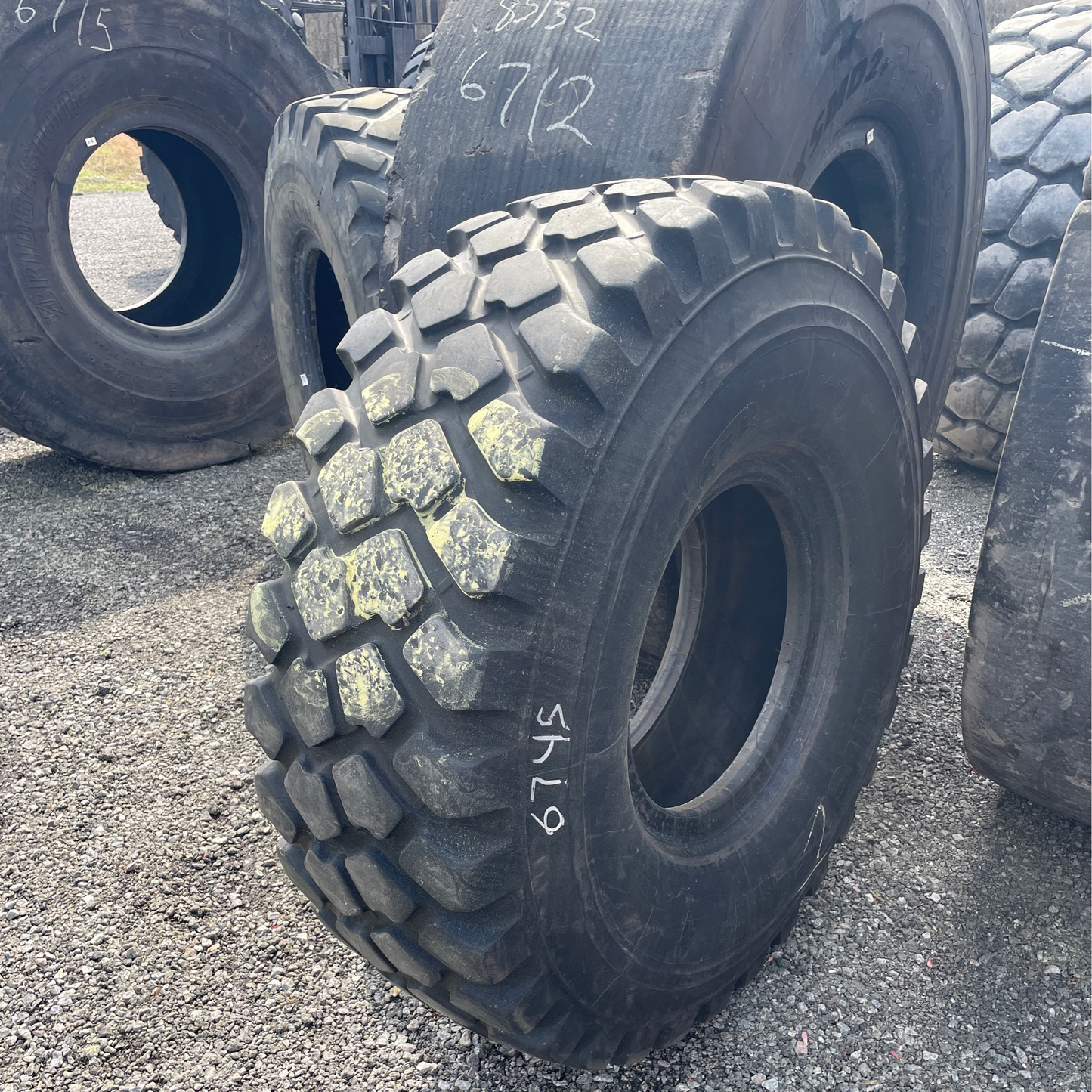 16.00R20 MICHELIN XZL