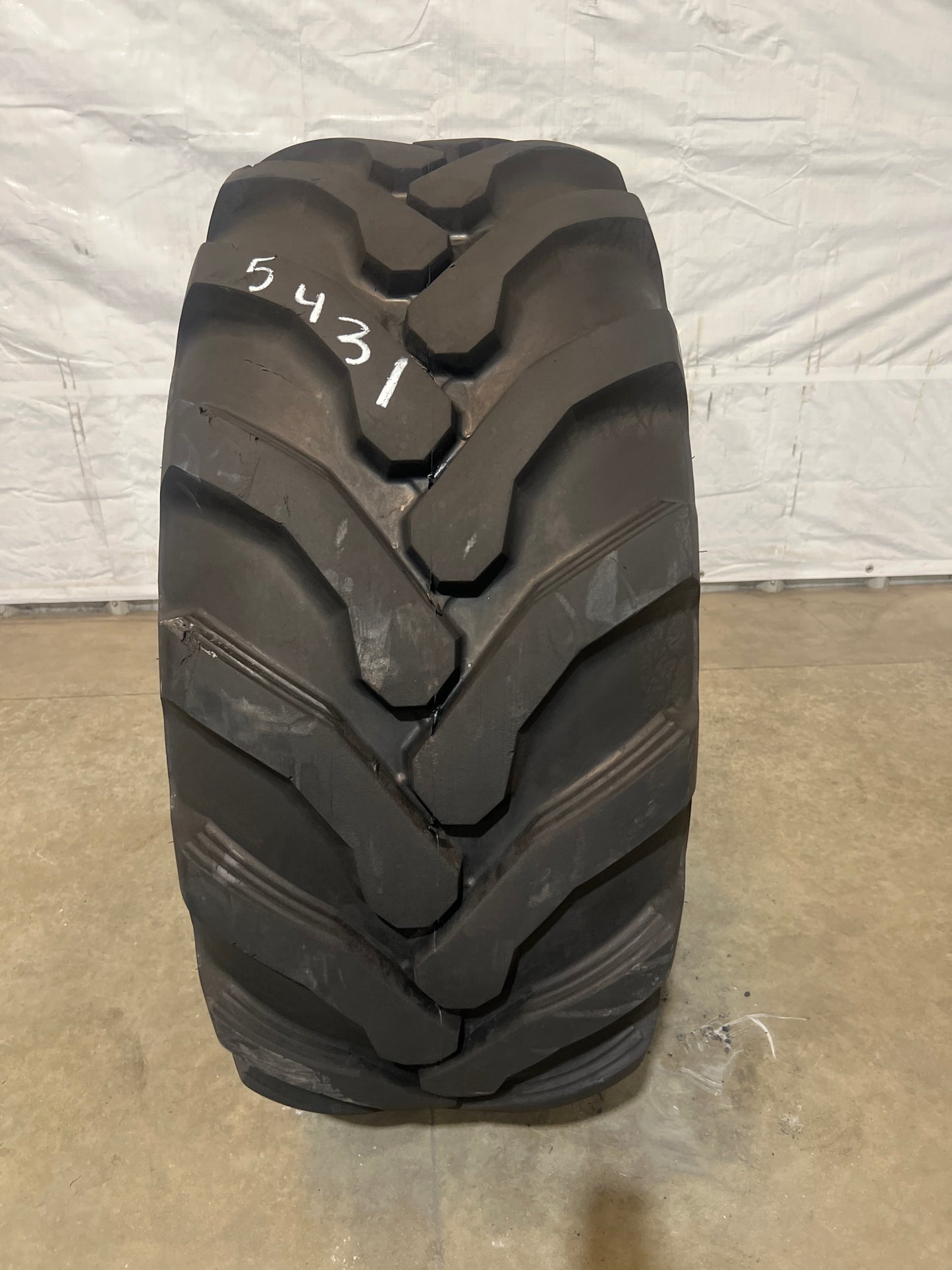19.5L-24 IND CAMSO BHL 532 #5431