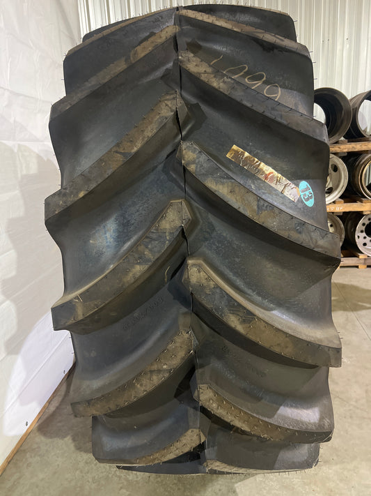 800/70R38 GOODYEAR OPTI TRAC #6601