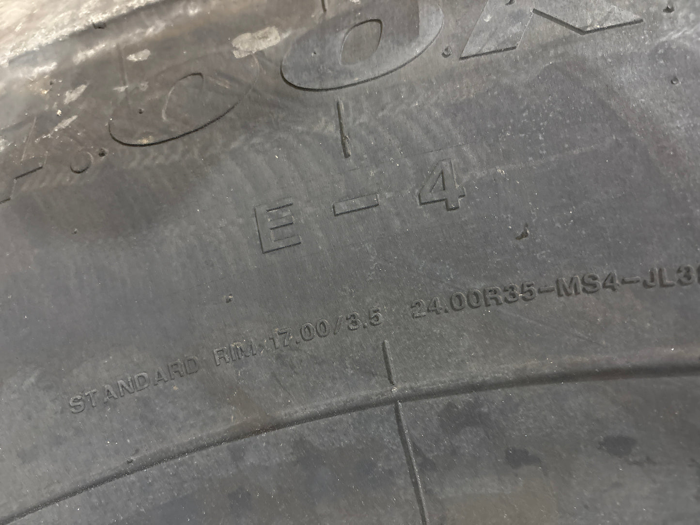 24.00R35 MAXAM MS 402 #5795