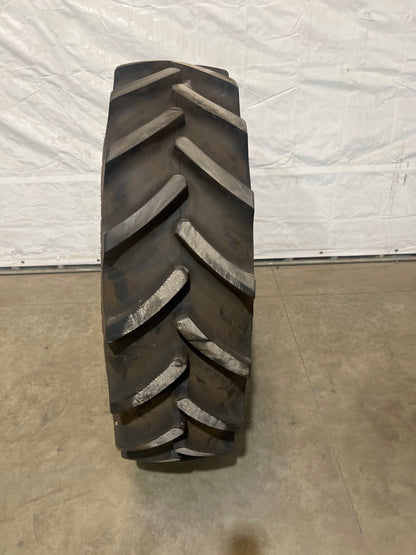 340/85R28 (13.6R28)  CONTINENTAL TRACTOR 85 #8030