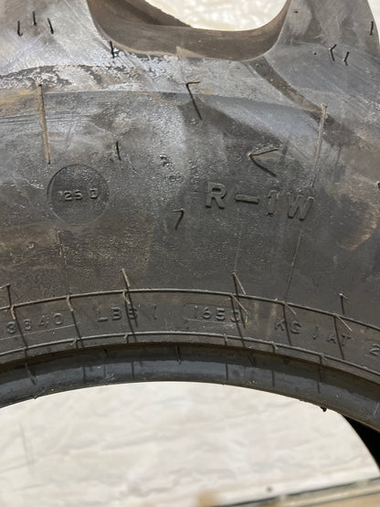 13.00-24 FIRESTONE SUPER GROUND GRIP #4986