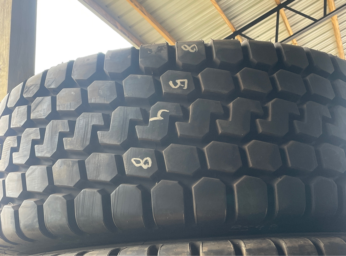 20.5R25 (525/80R25) MAXAM MSV01 HIGHWAY SERVICE