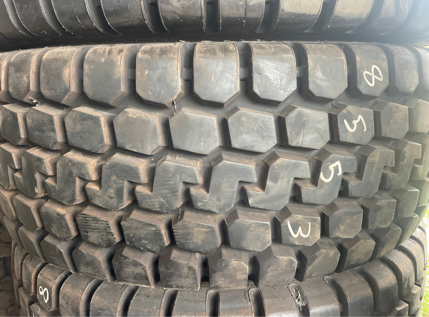 20.5R25 (525/80R25) MAXAM MSV01 HIGHWAY SERVICE