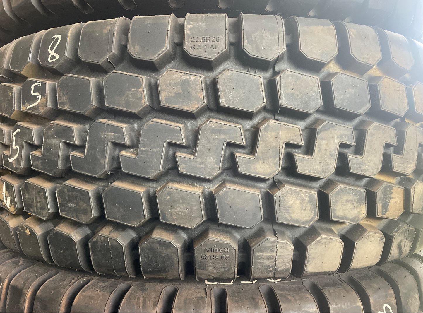 20.5R25 (525/80R25) MAXAM MSV01 HIGHWAY SERVICE