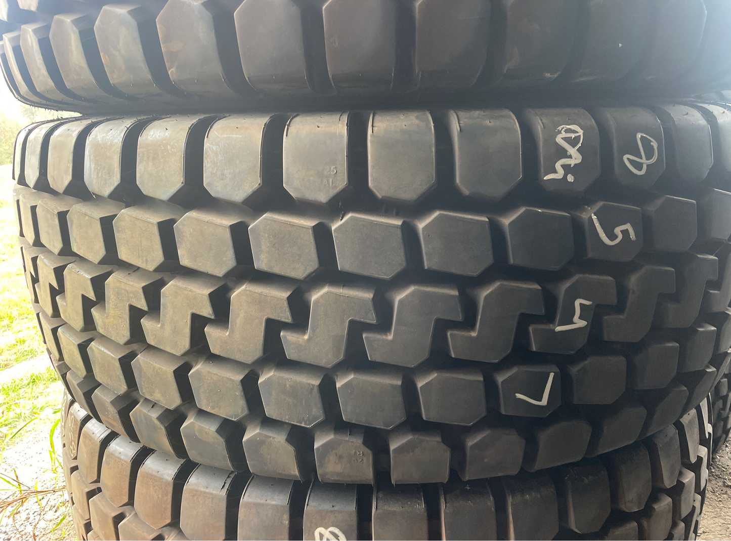 20.5R25 (525/80R25) MAXAM MSV01 HIGHWAY SERVICE