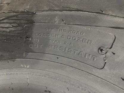 35/65R33 BRIDGESTONE V-STEEL N-LUG (VSNL)