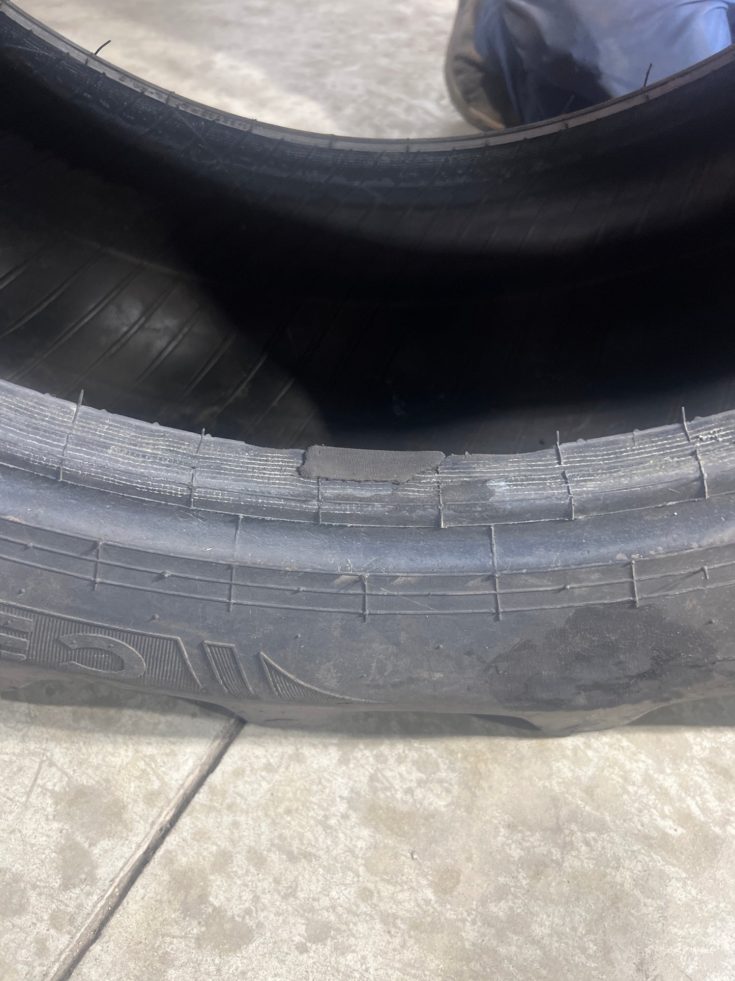 320/85R24 CEAT FARMAX R85