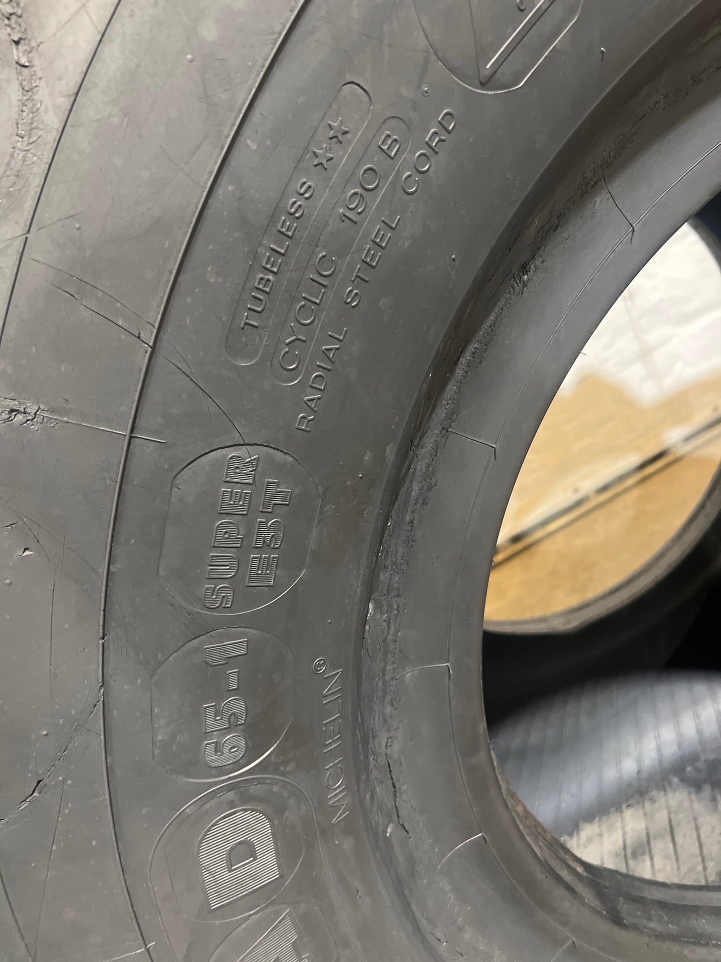 750/65R25 MICHELIN XADN 65-1 #5471