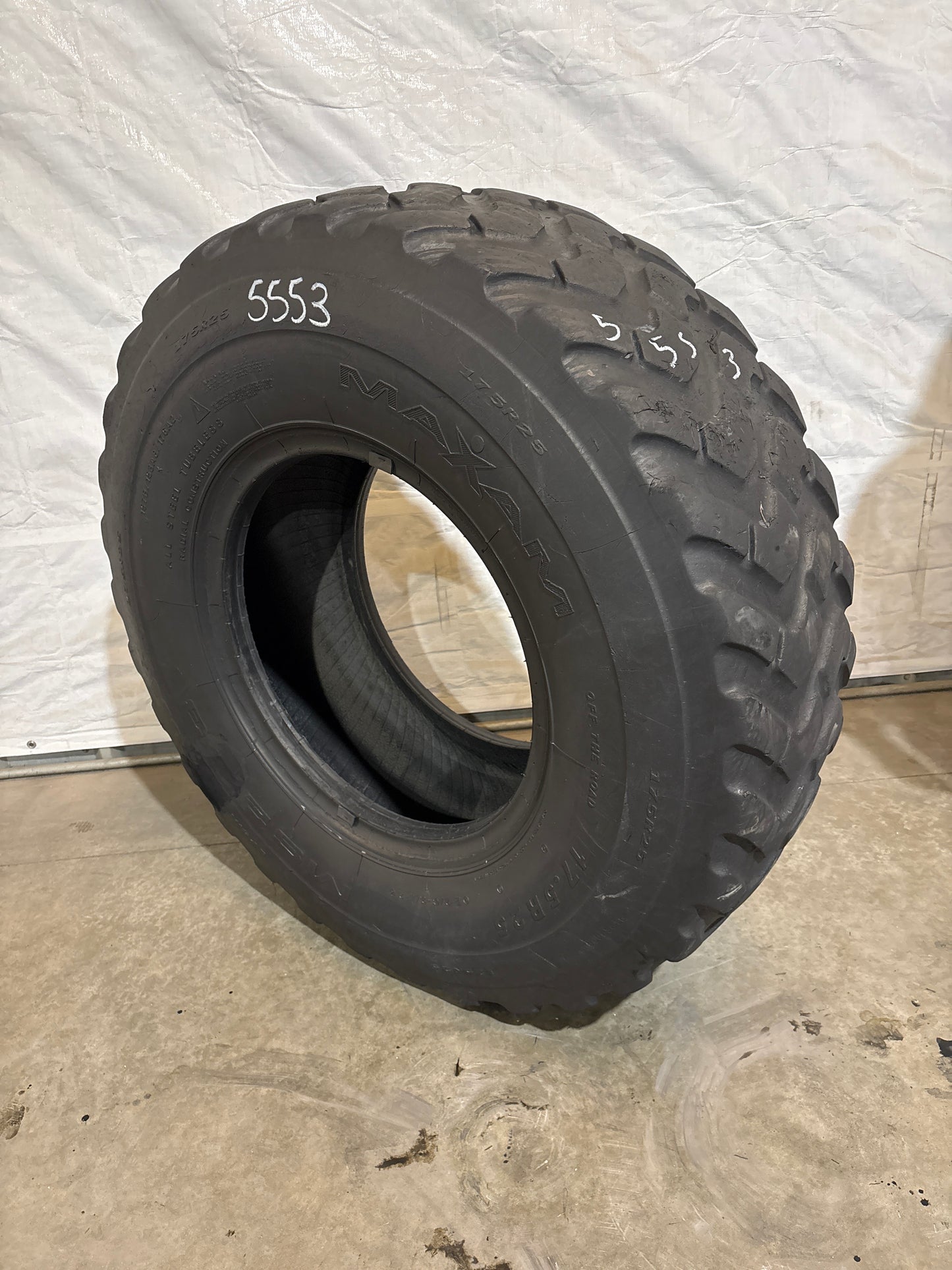 17.5R25 MAXAM MS-203 #5553